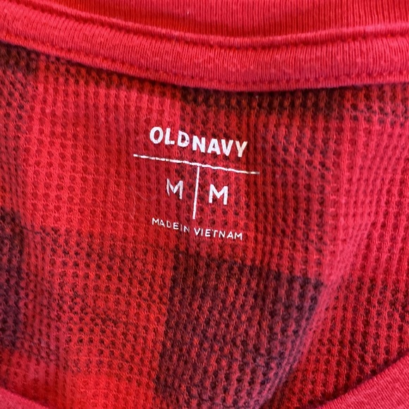 Old Navy Buffalo Check Red Black Waffle Knit Long Sleeve T Shirt Medium M EUC - Picture 2 of 6